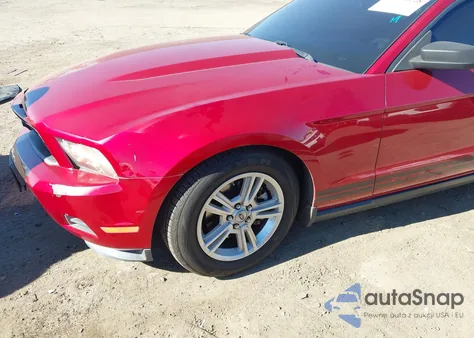 2011 Ford Mustang V6 z USA, uszkodzony, nr VIN 1ZVBP8AM7B5169892